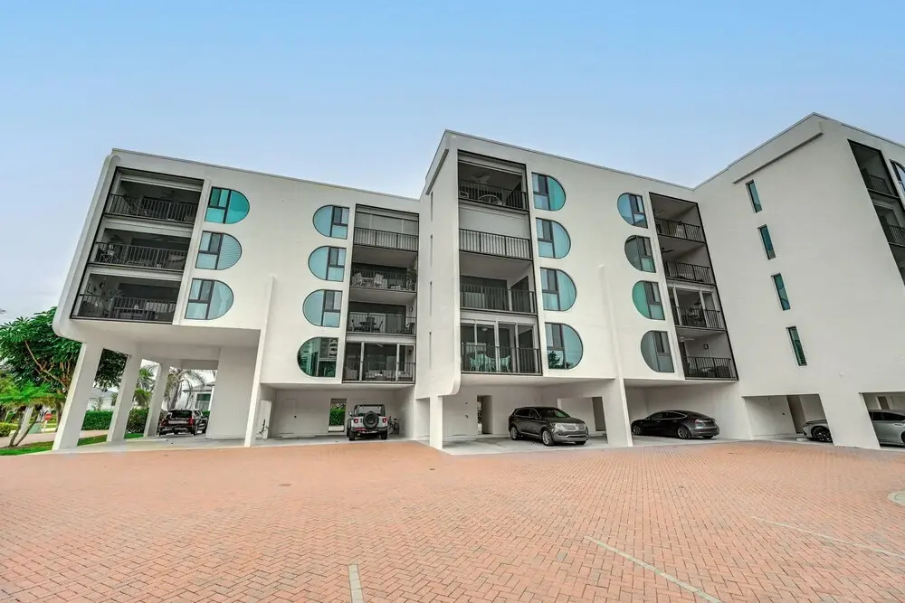 Beachy Marco Island Condo With Resort Amenities!