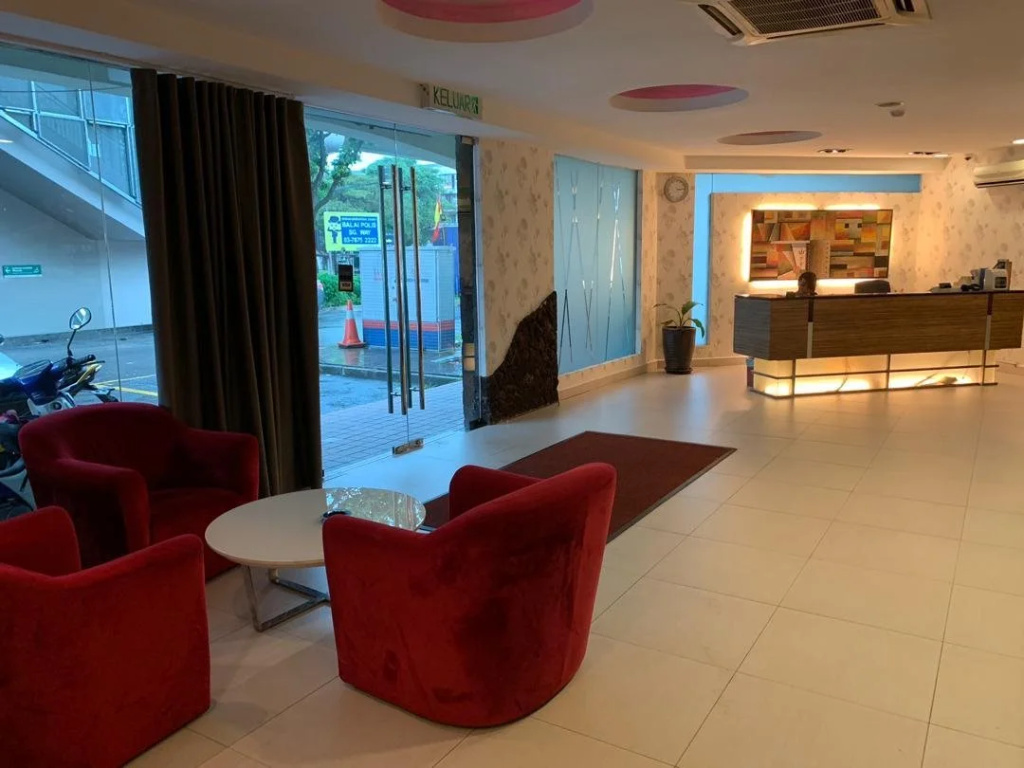 Oscar Inn