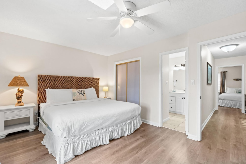 Woodland Shores Beach Resort by Panhandle Getaways - Chambres
