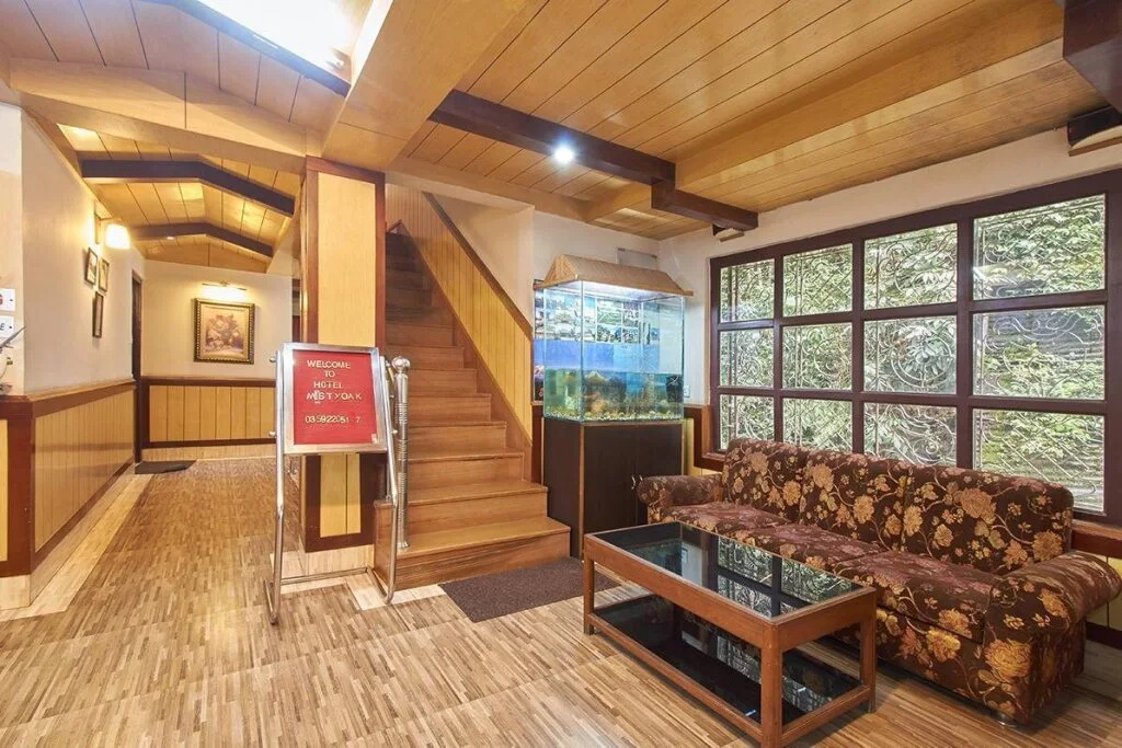 Hotel Misty Oak