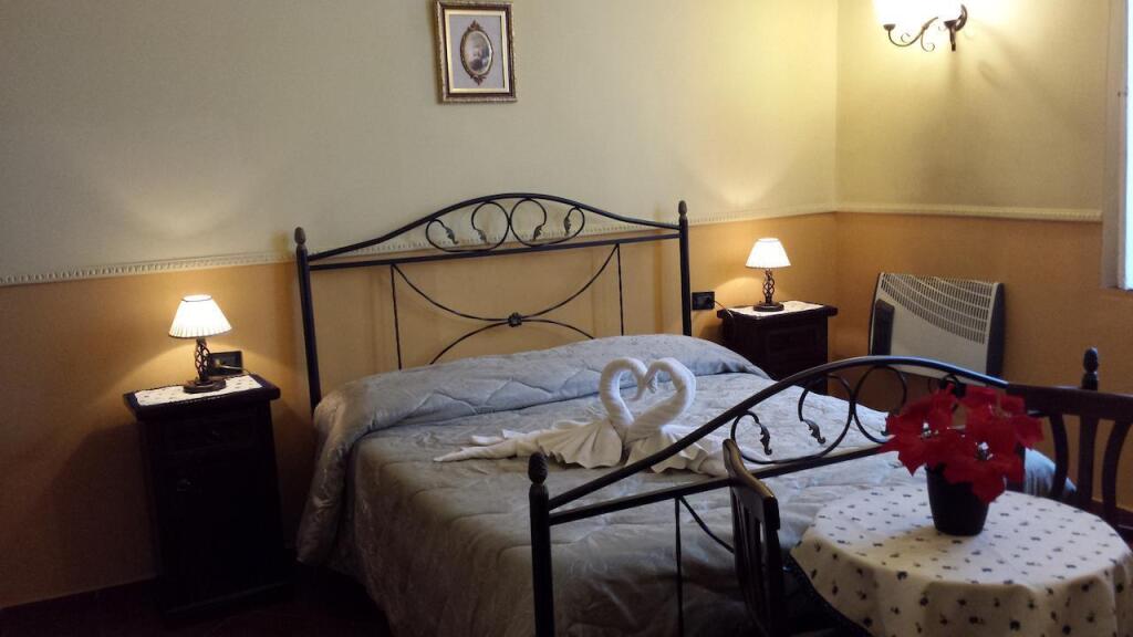 Hotel Pignatelli Napoli by null