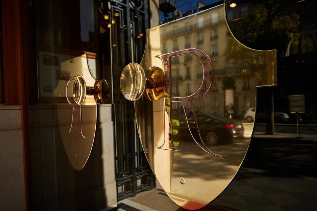 Hotel Raphael
