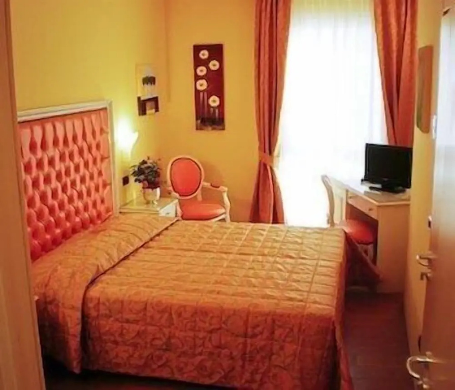 Standard Single room (single bed)