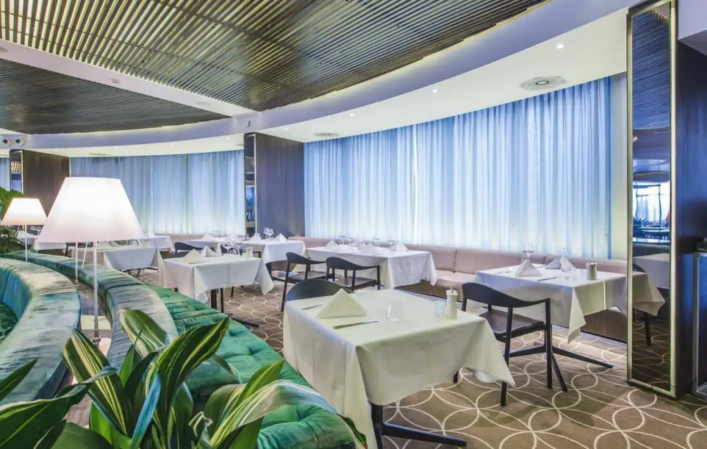 Novotel Sydney West HQ Hotel - Général