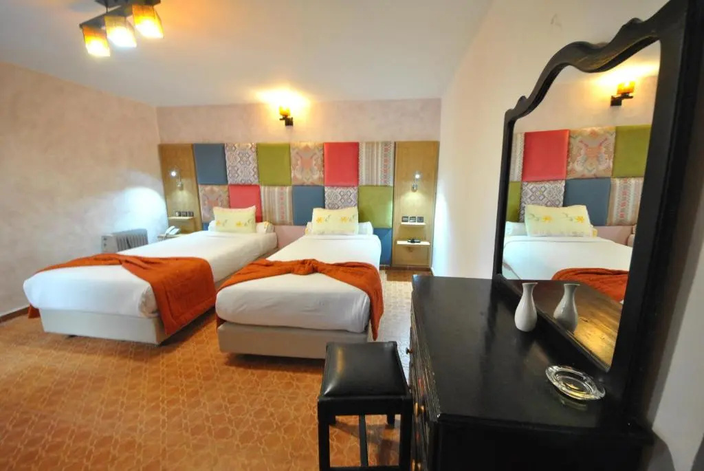 Al Jasira Hotel - Chambres