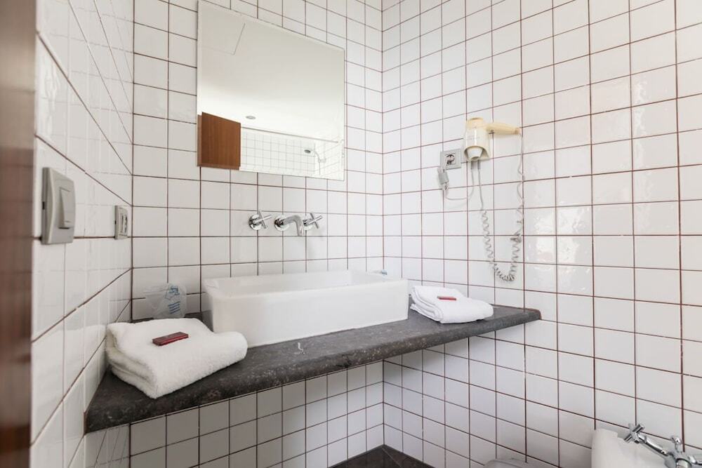 Hotel Desbrull by null
