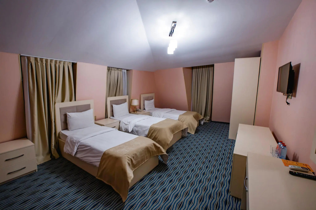 Comfort Hotel Baku — 4