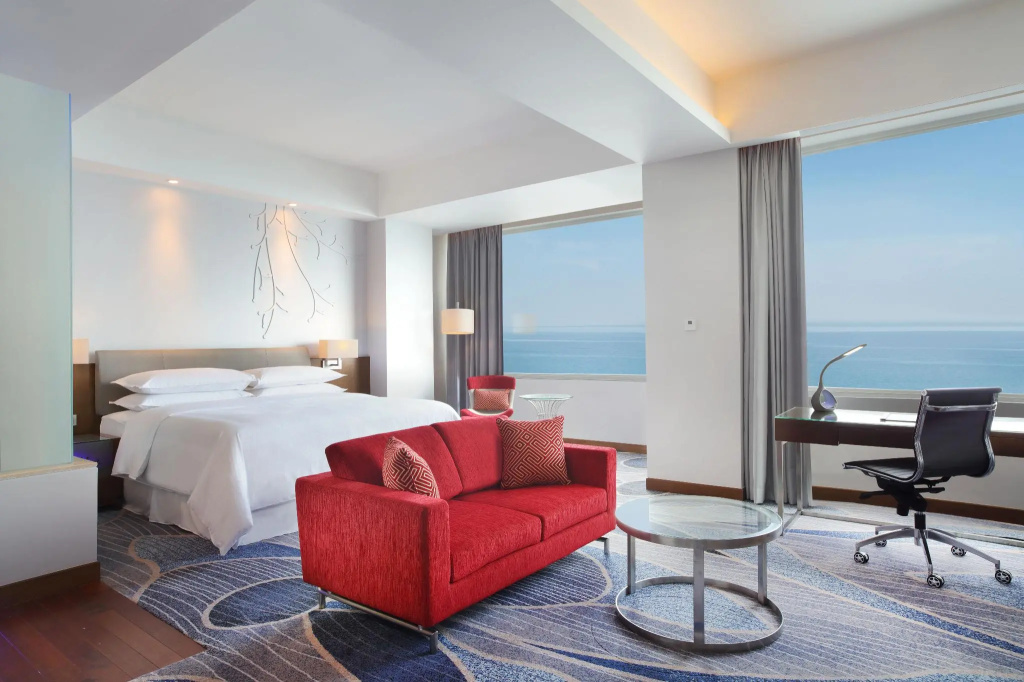Double Suite with sea view (full double bed)