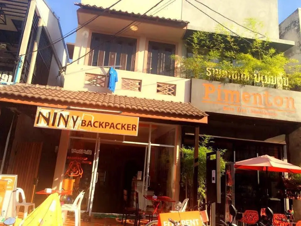 Niny Backpackers