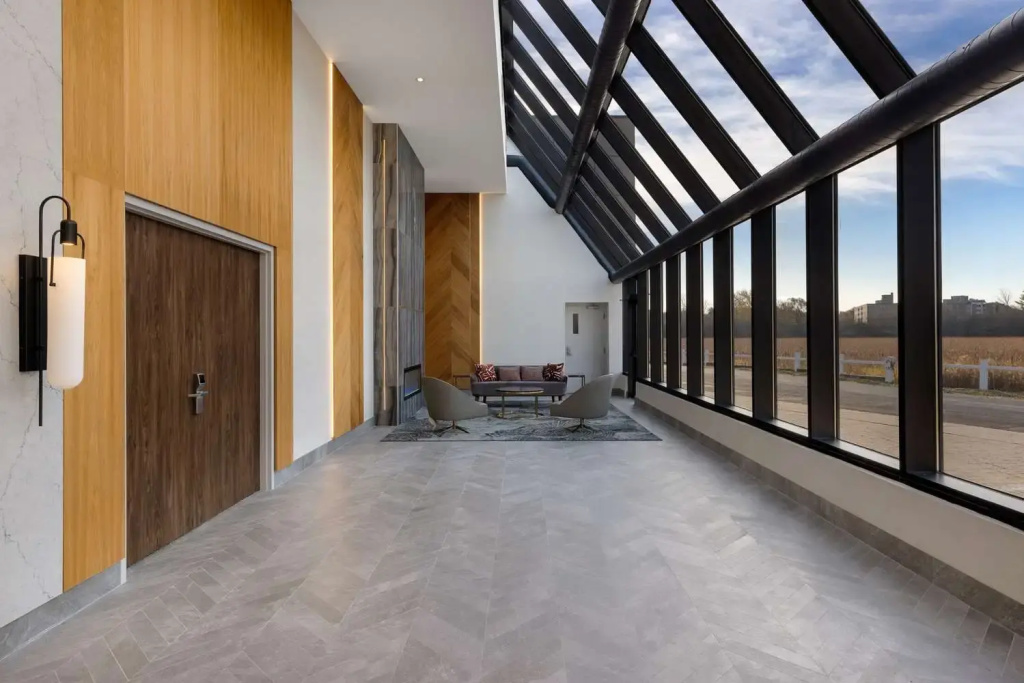 DoubleTree by Hilton Kingston