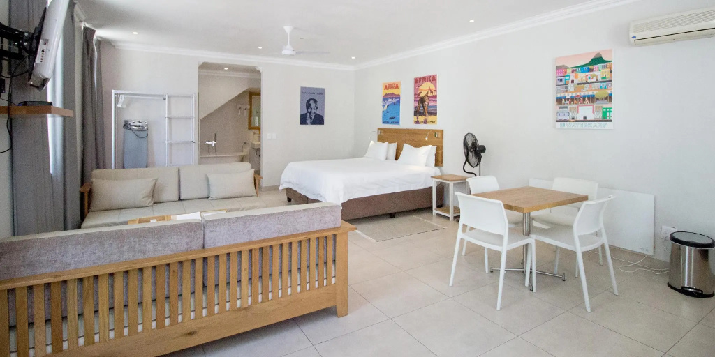 Premier Double room (full double bed)