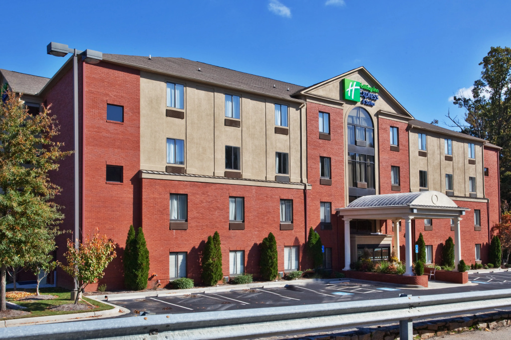 Holiday Inn Express And Suites Atlanta Emory