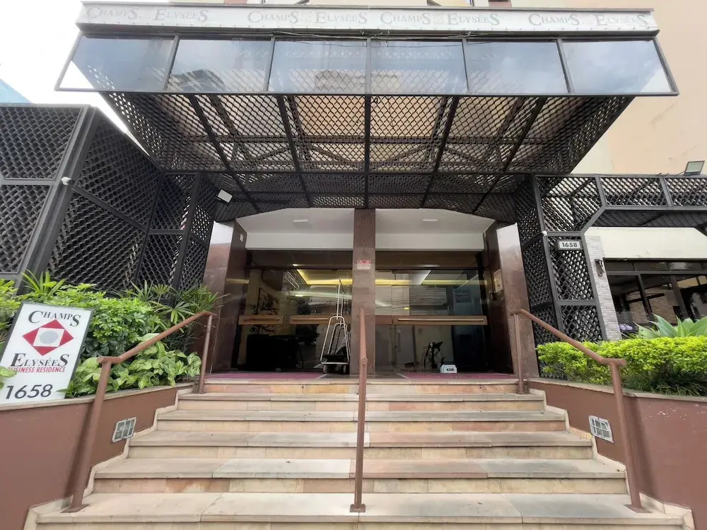 Champs Elysees Business Residence
