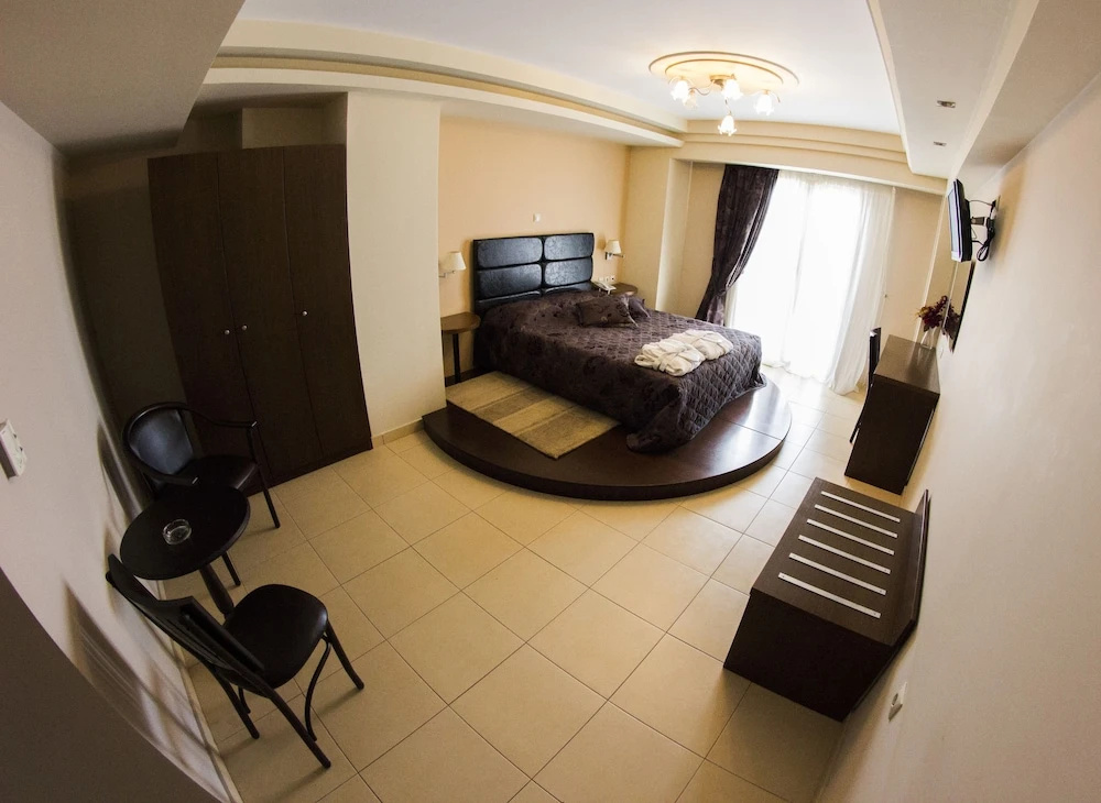 Suite with balcony