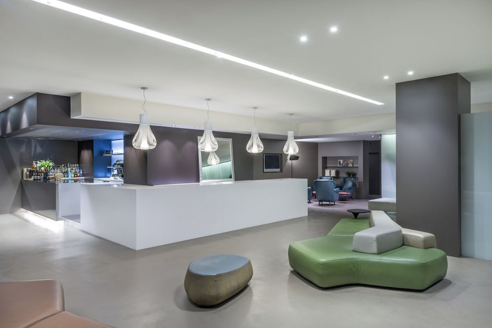 Point Hotel - Général