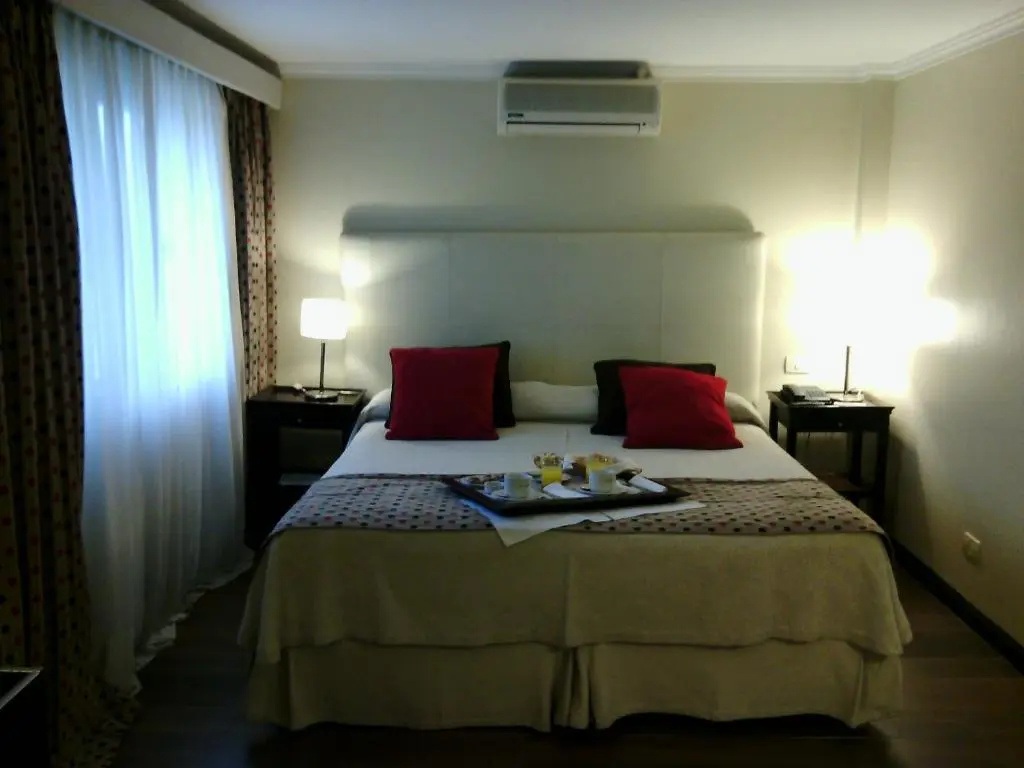 Kenton Palace Bariloche - Chambres