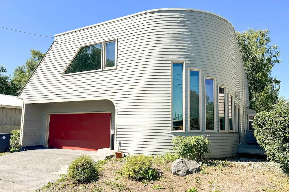Stylish Anchorage Townhome ~ 1 Mi to Downtown
