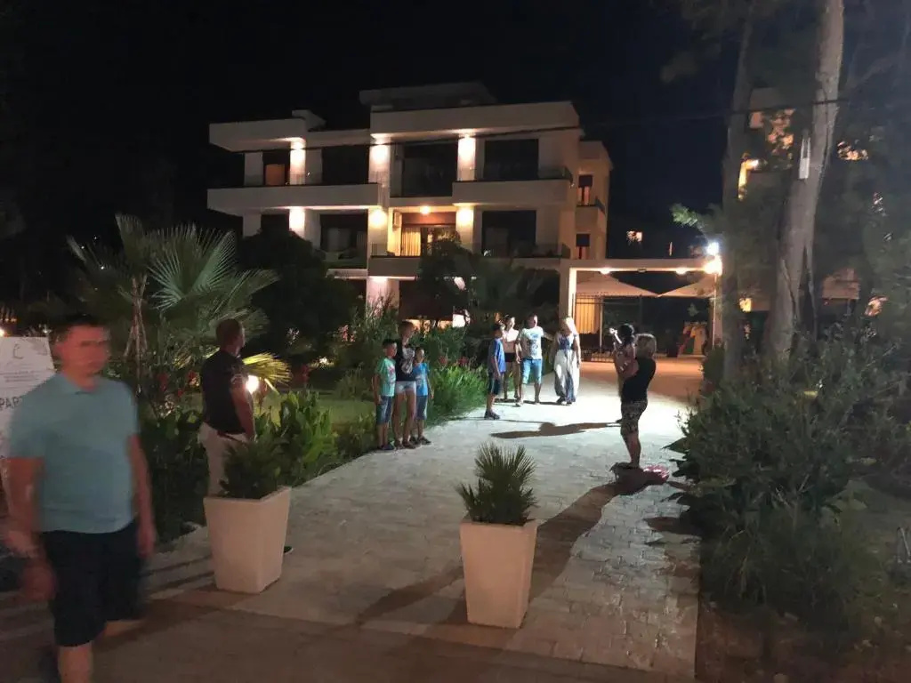 Apartments Kuce Lekovica snack bar- Bistro & Beach - Chambres