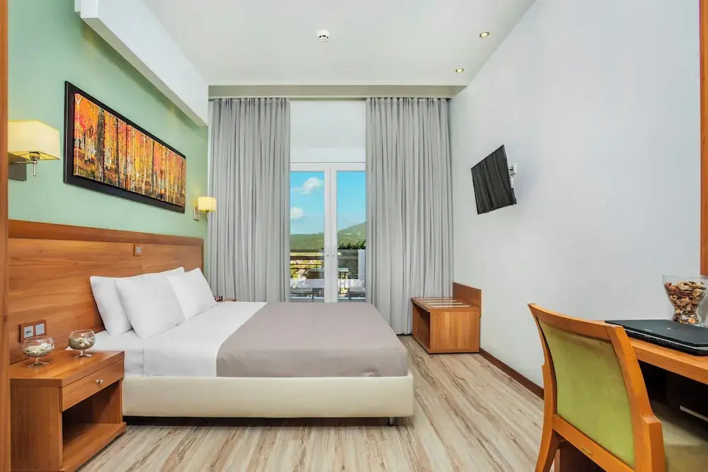 Comfort Double room with balcony (full double bed)