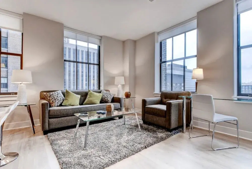 10 Light by Global Luxury Suites — фото 6