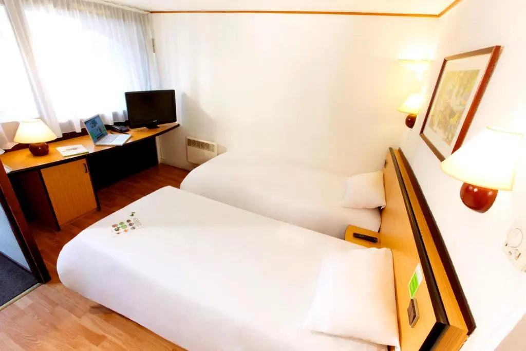 Le 2 by HOTEL AKENA LA FERTE BERNARD - Chambres