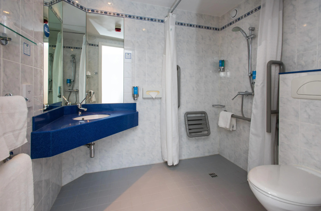 Holiday Inn Express Newport by IHG - Général