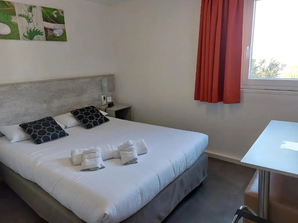 Brit Hotel Bosquet - Chambres