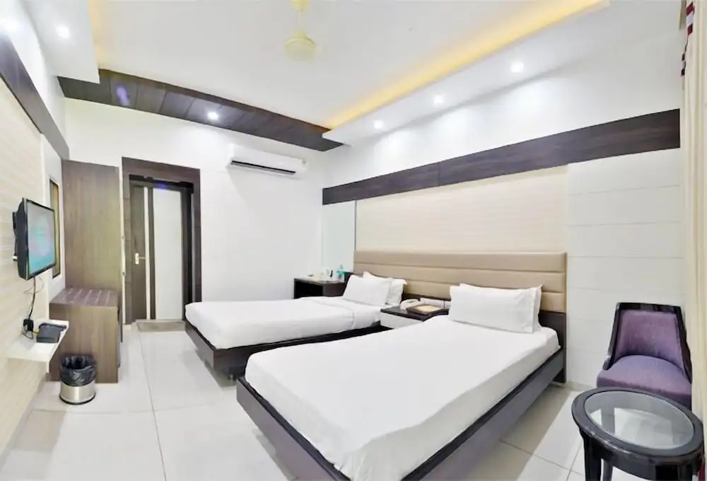 Jhansi Hotel - Chambres