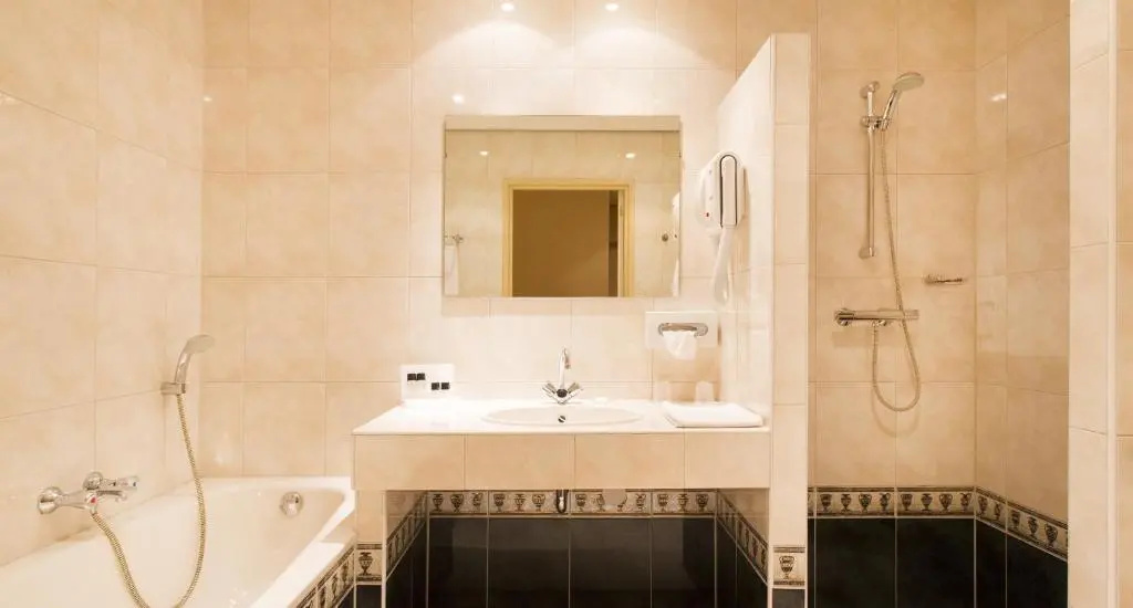 Hotel Restaurant Talens - Chambres