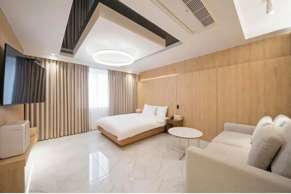 Premium room