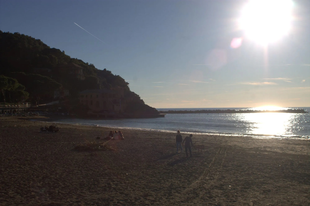 Beach & Waterfront