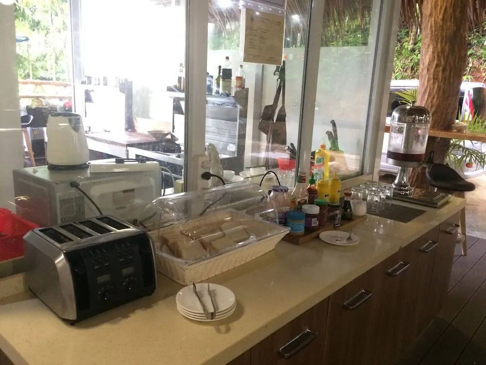 Beluu Sea View Resort - фото 23