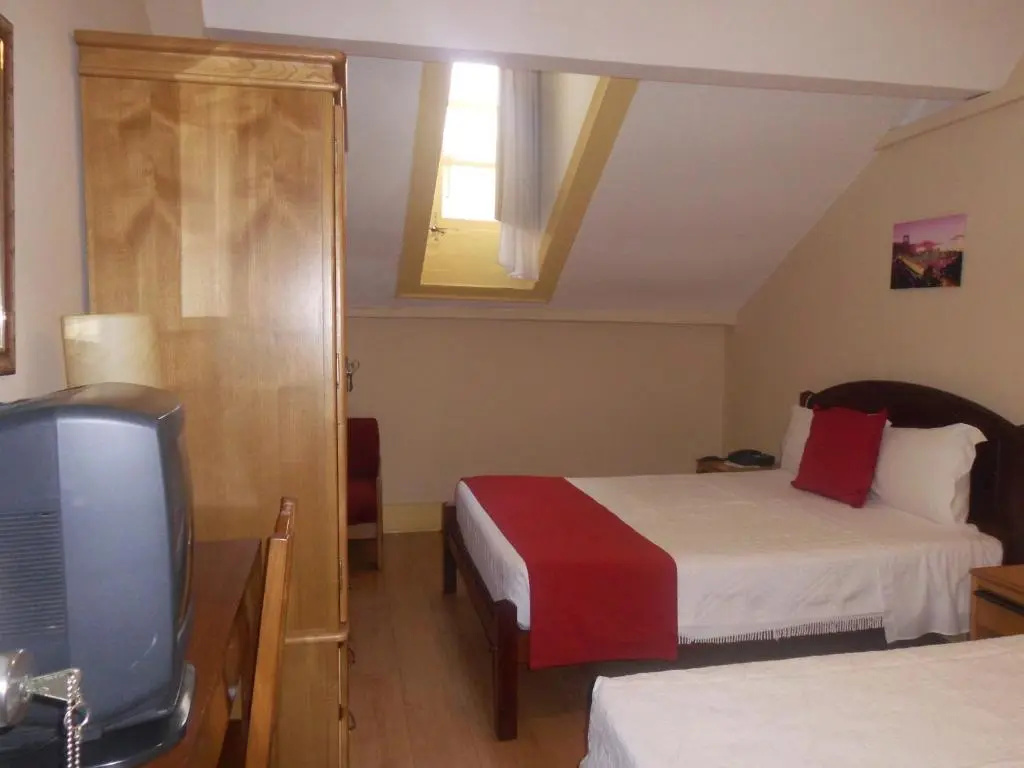 Economy room