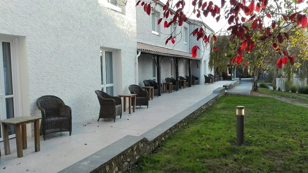 Logis Hotel Le Rabelais - Chambres