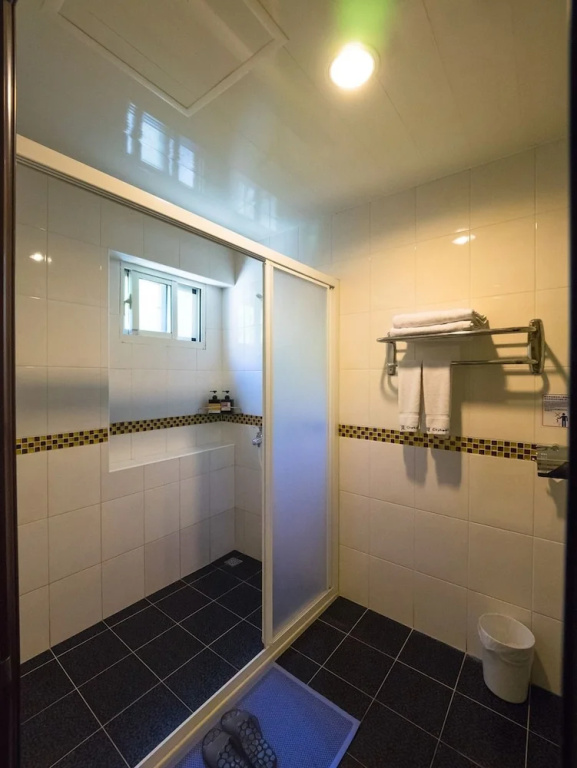 Standard Double room with balcony (full double bed)
