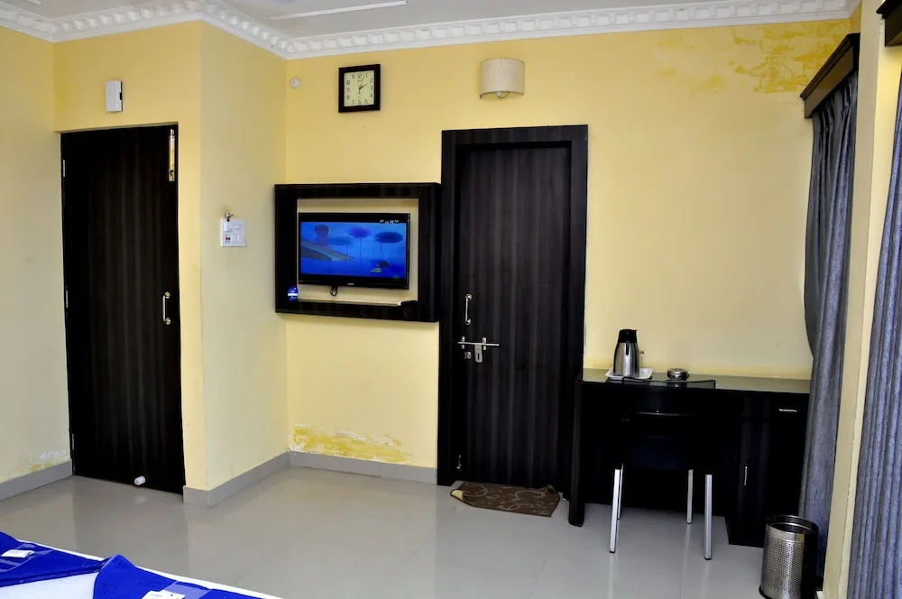 Royal room