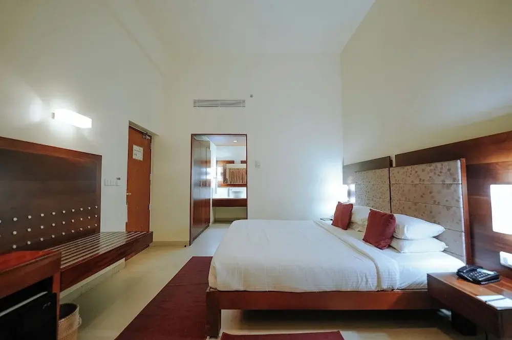 Superior Double room (full double bed)