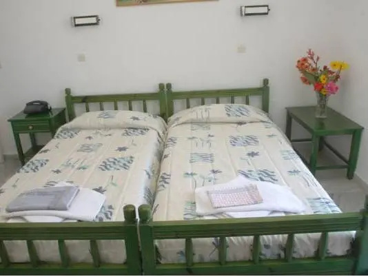 Economy room