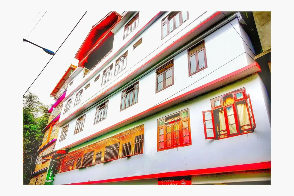 Capital O 6890 Dilchen Residency