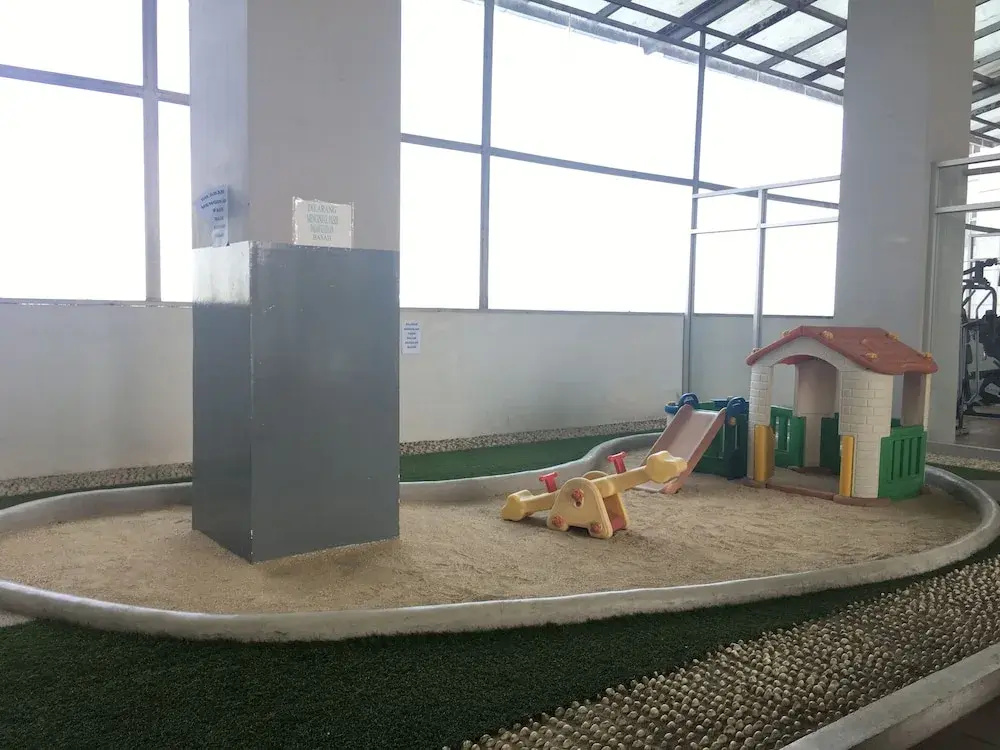 Minimalist Studio Apartment at Oxford Jatinangor
