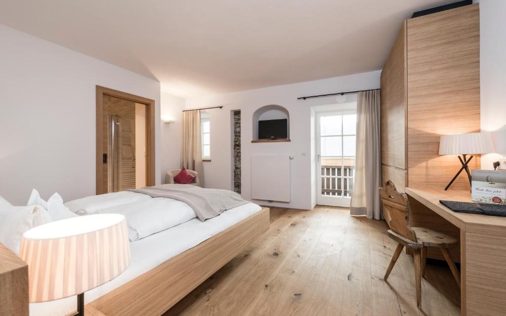 Strasserwirt - Ansitz zu Tirol - Chambres