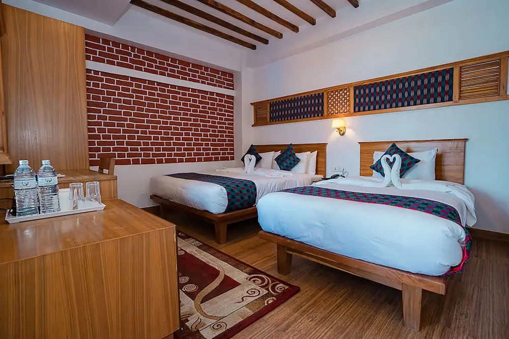 Deluxe Triple room with balcony