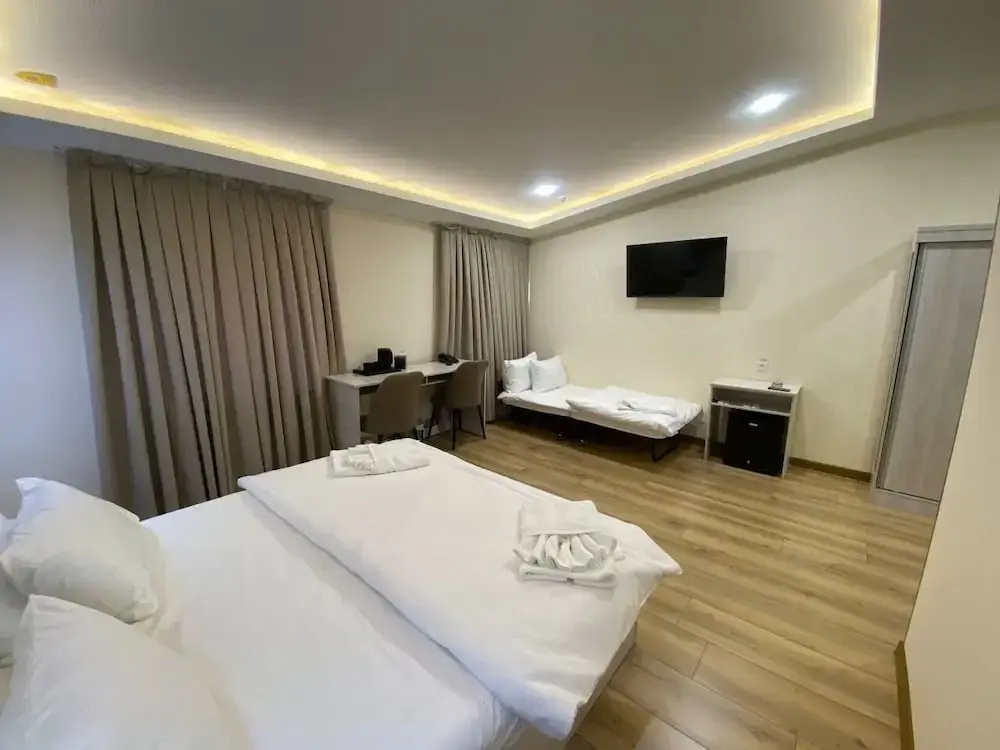 Standard Triple Family room with city view