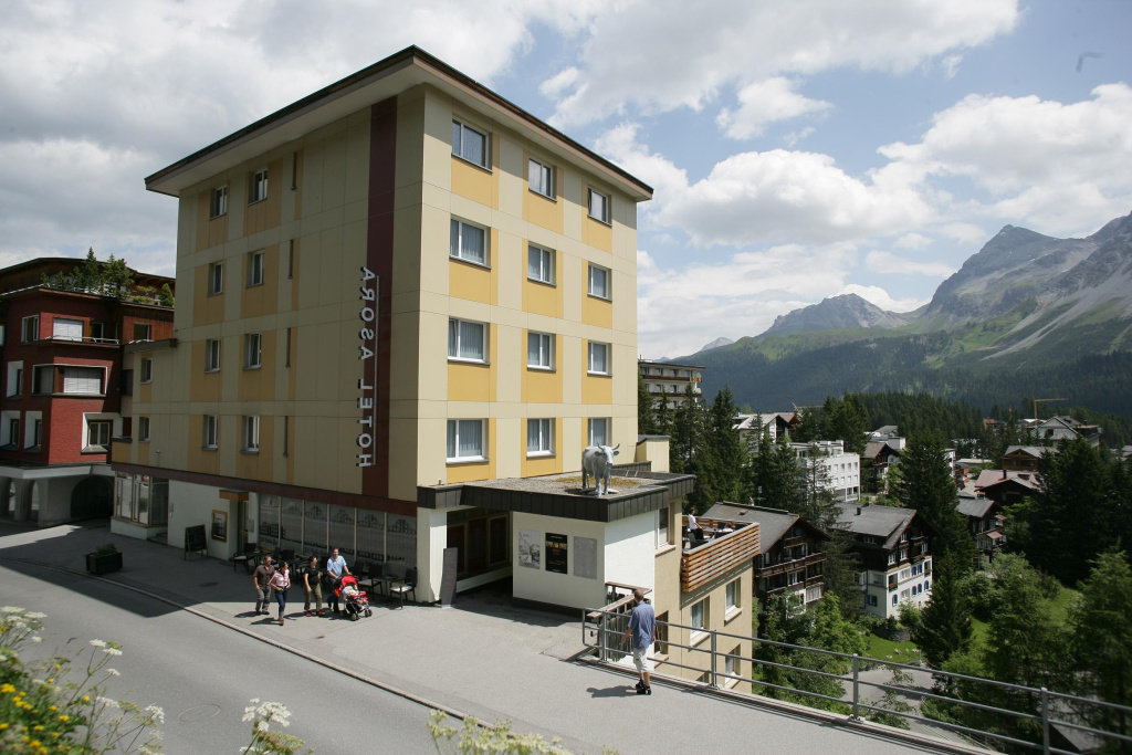 Hotel photo 12