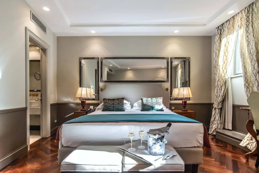 Hotel photo 10