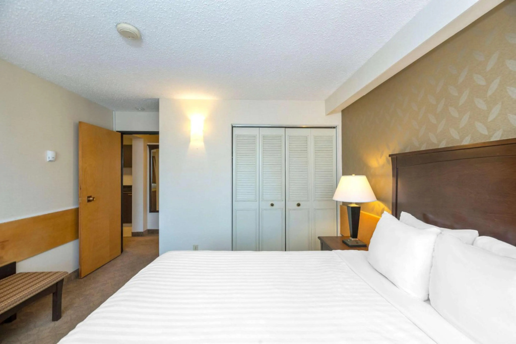 Prestige Riverside Lodge — 5