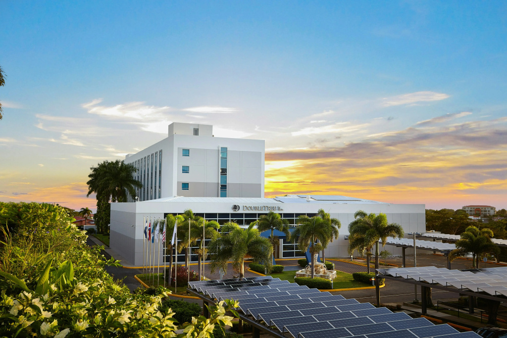 DoubleTree by Hilton Managua