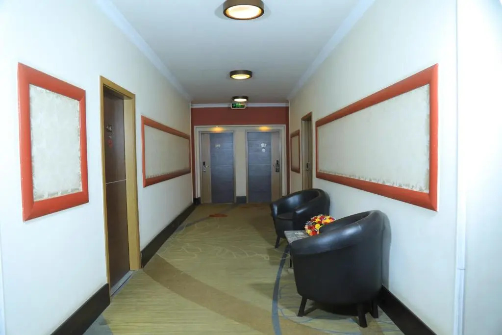 Hotel photo 13