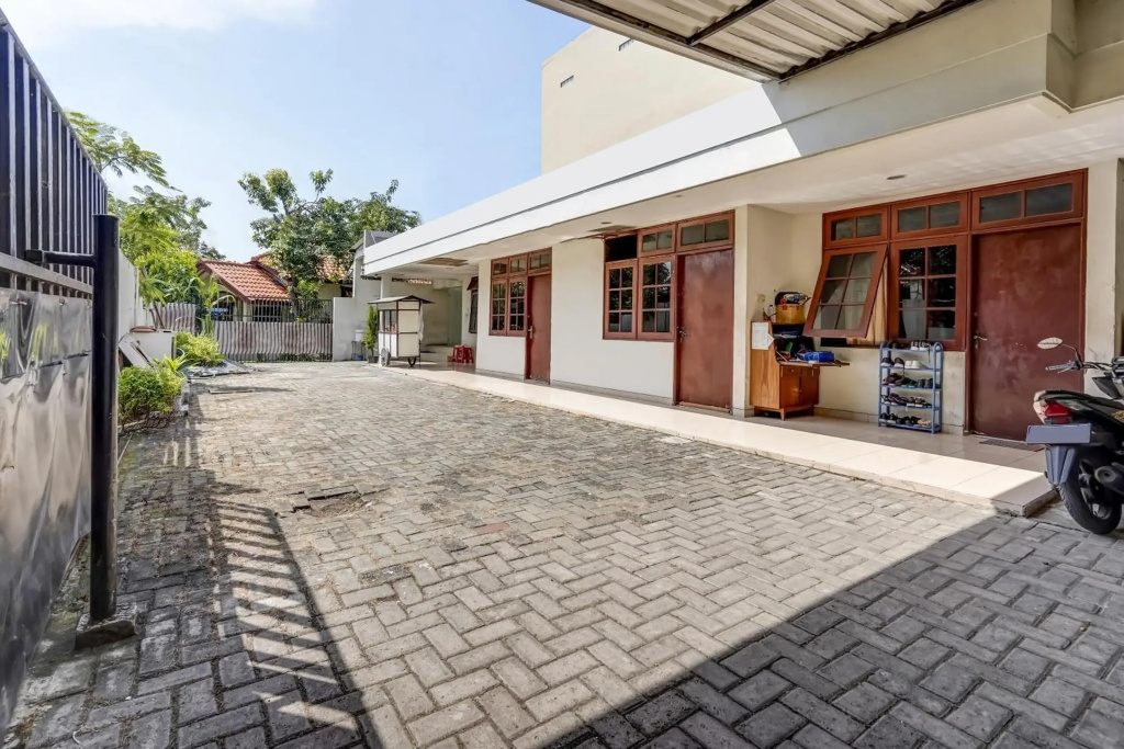 OYO 91361 Benlin D'kost Syariah