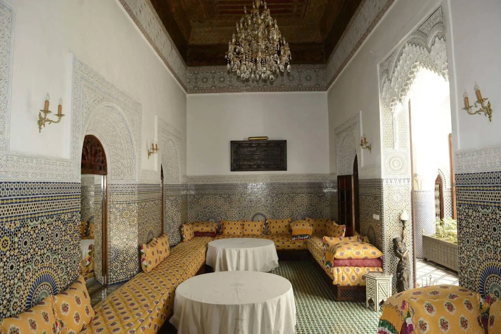 Riad El Yacout - Général